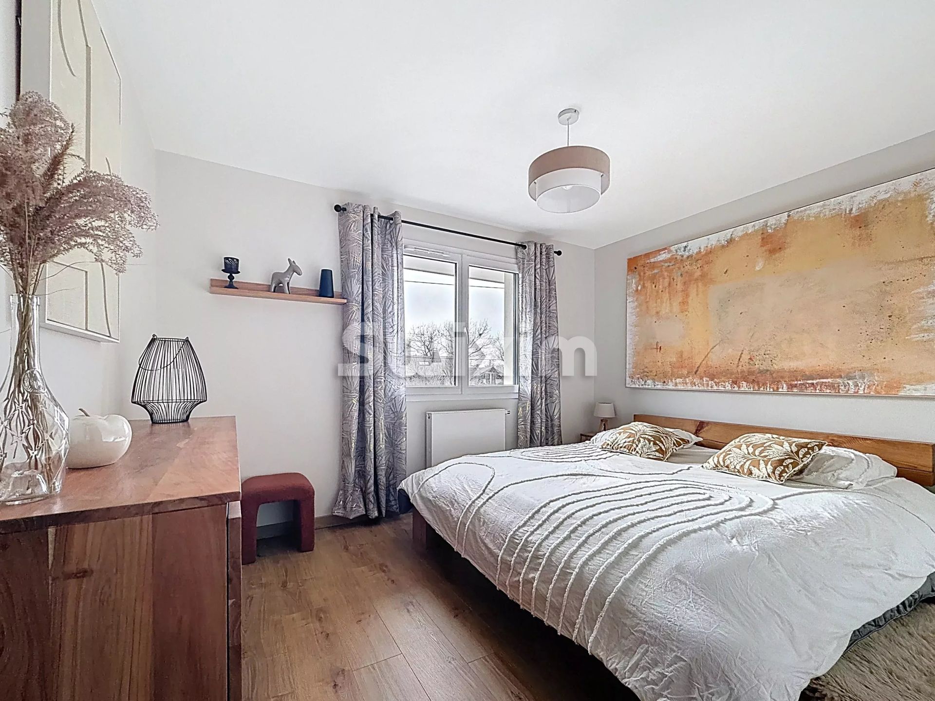 house 4 Rooms for sale on Sciez (74140)