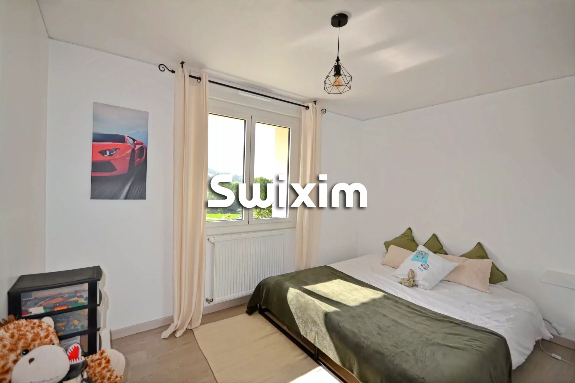 house 5 Rooms for sale on Vaulx (74150)