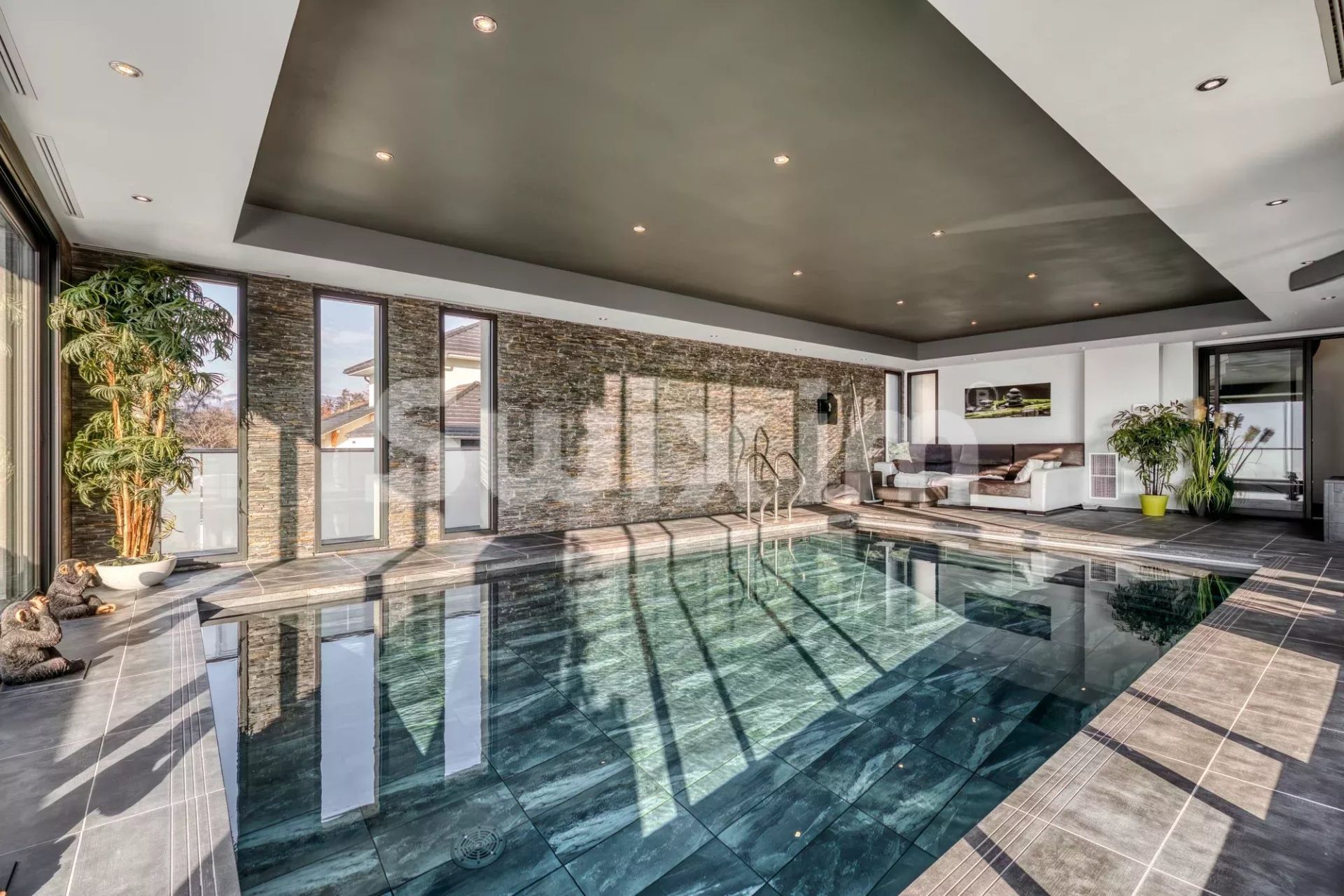 villa 7 Camere in vendita su Aix-les-Bains (73100)