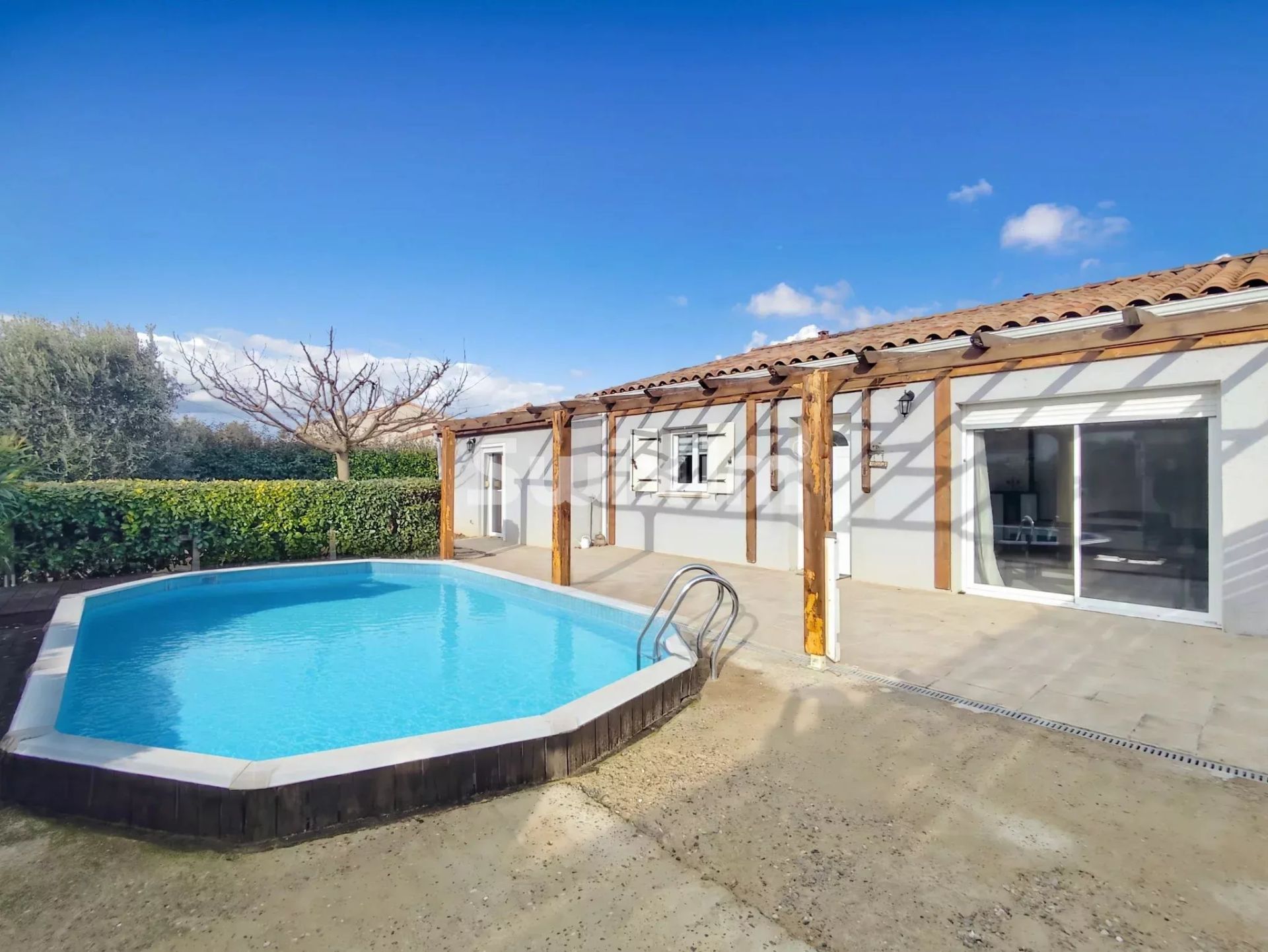 casa 6 Camere in vendita su Bonlieu-sur-Roubion (26160)