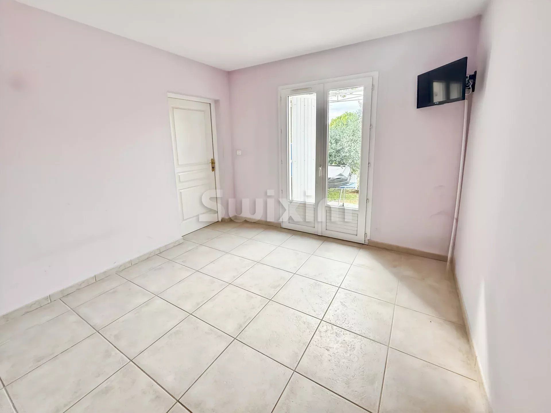 casa 5 Camere in vendita su Bourg-Saint-Andéol (07700)