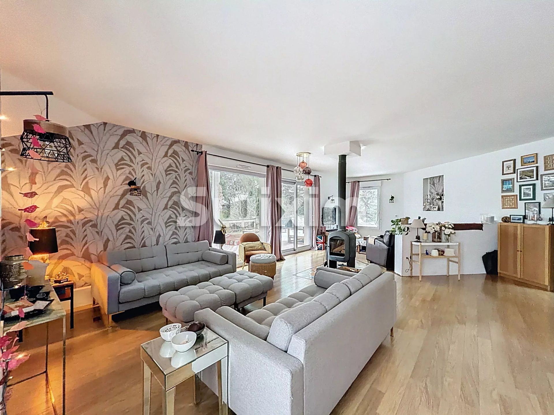 maison 7 Pièces en vente sur Échenevex (01170)