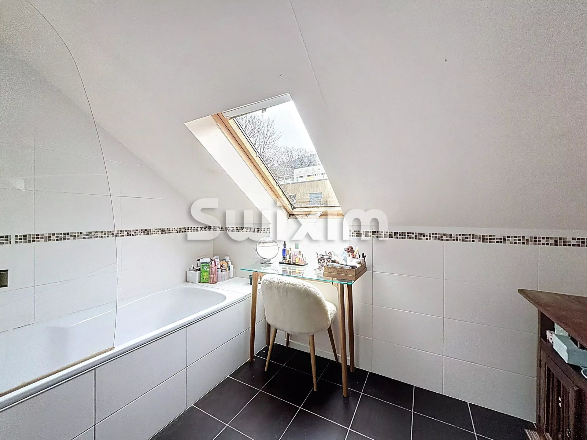 maison 7 Pièces en vente sur Échenevex (01170)