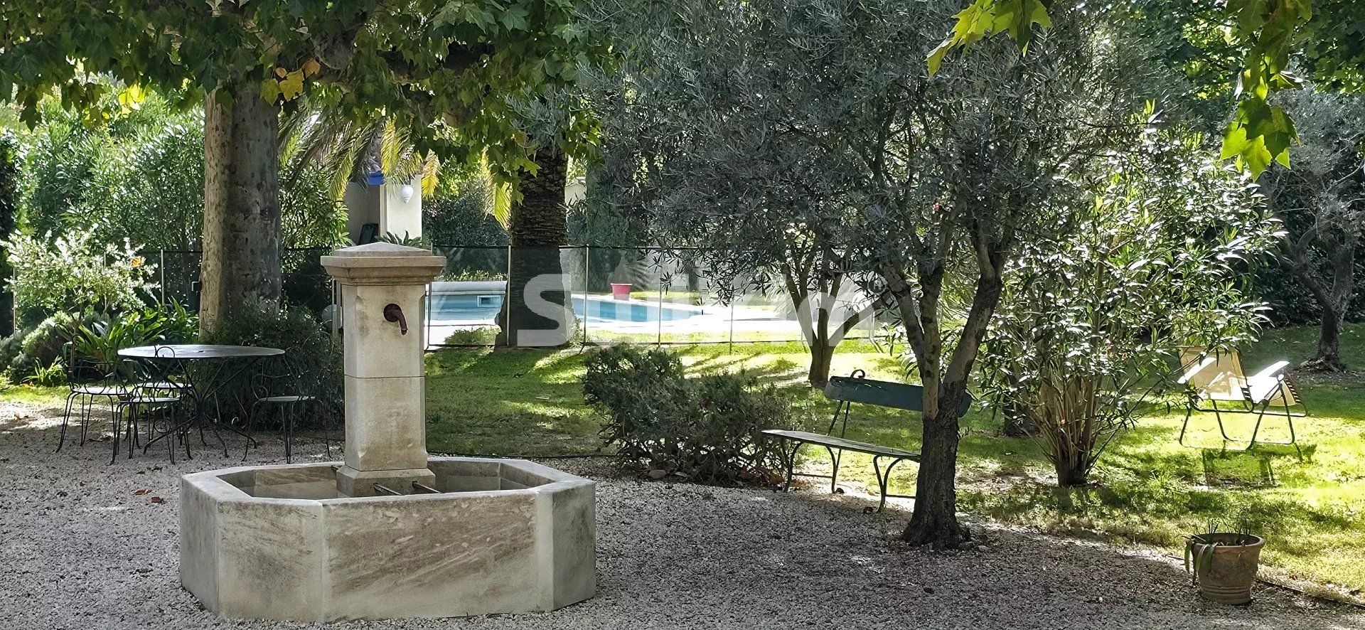 mas 10 Pièces en vente sur Montélimar (26200)