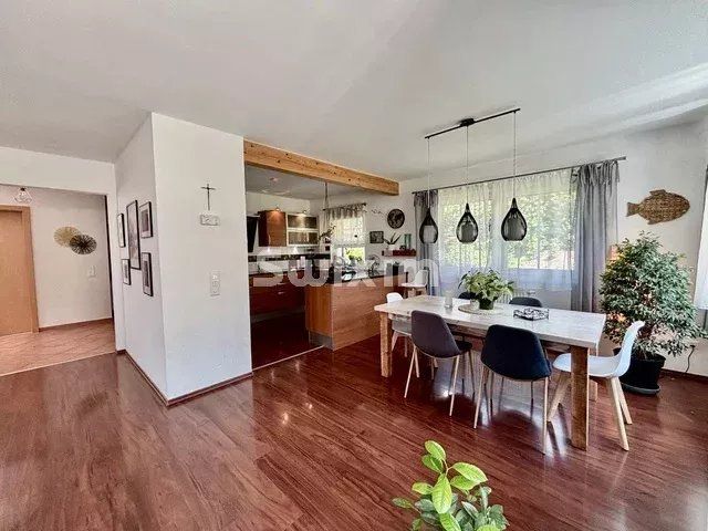 casa 6.5 Camere in vendita su Bex (1880)