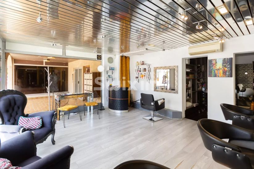 Sale Commercial local Annecy 3&nbsp;Rooms 38&nbsp;m²