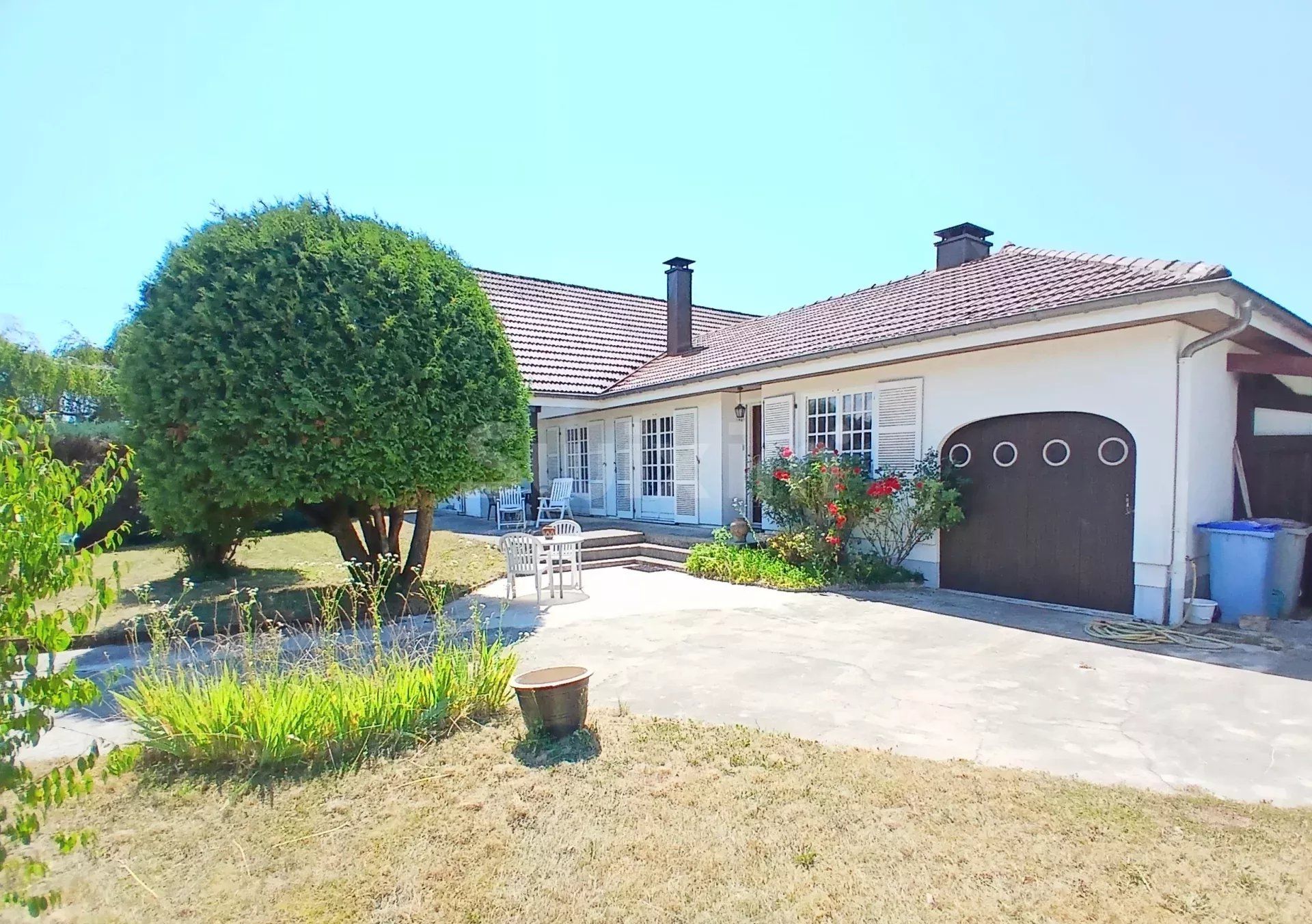 casa 8 Camere in vendita su Champagnole (39300)