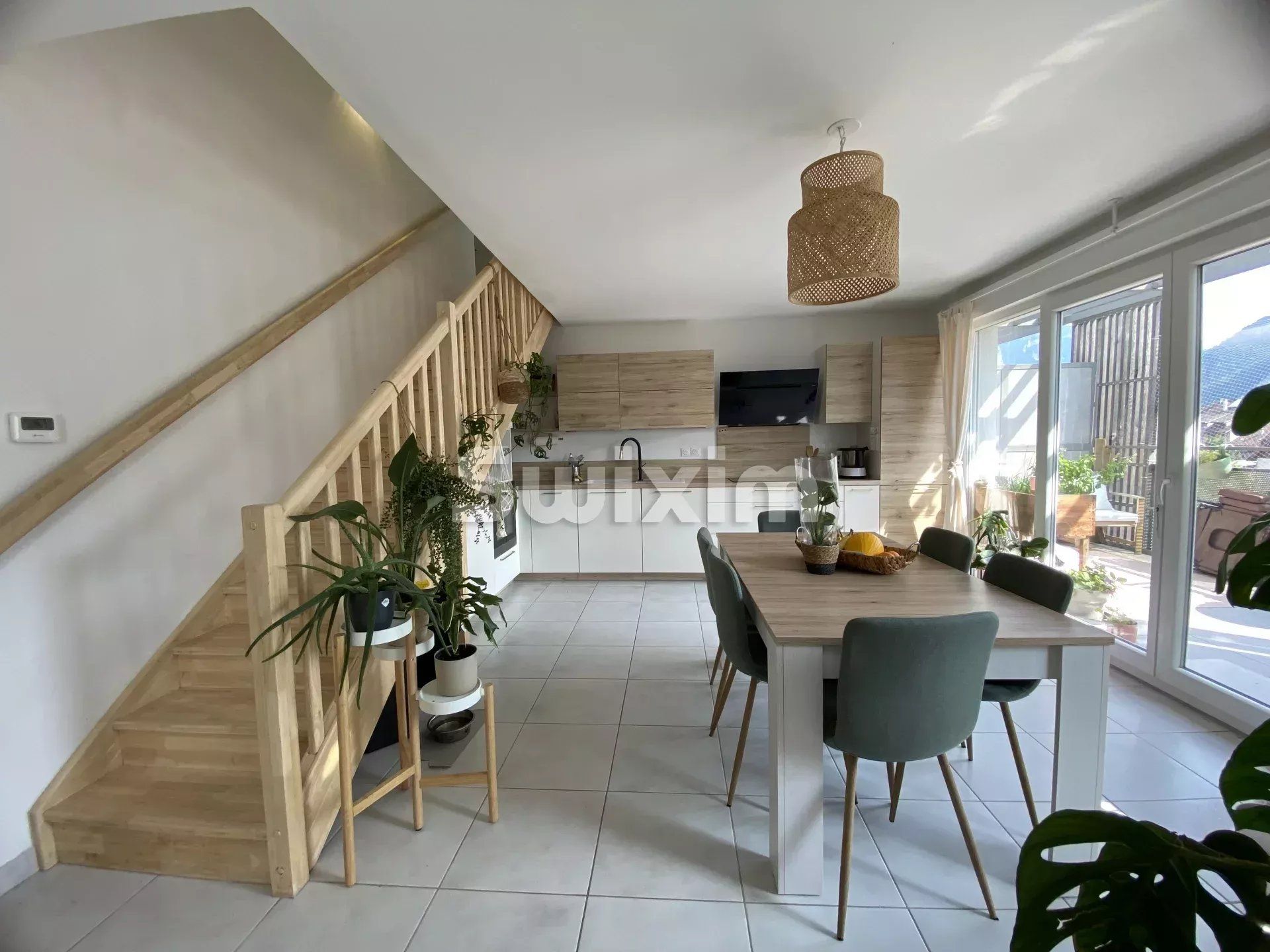 duplex 5 Quartos para venda sobre Thorens-Glières (74570)