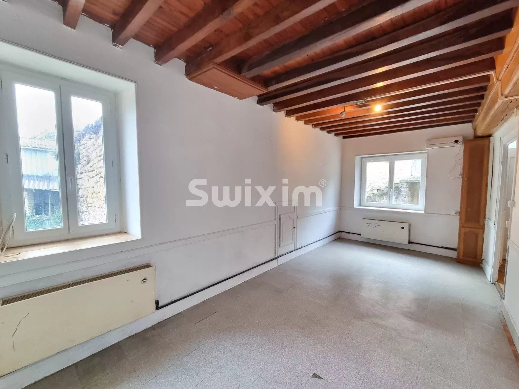 casa 7 Camere in vendita su Domecy-sur-le-Vault (89200)