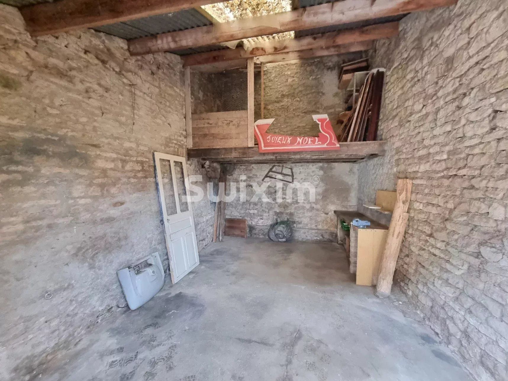 casa 7 Camere in vendita su Domecy-sur-le-Vault (89200)