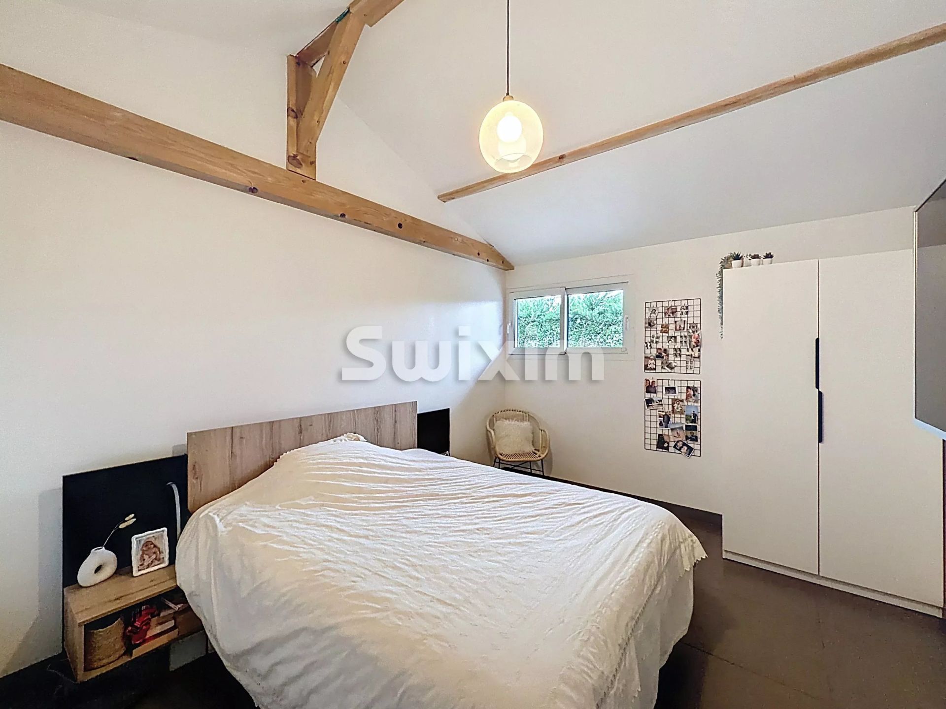 house 5 Rooms for sale on Sciez (74140)