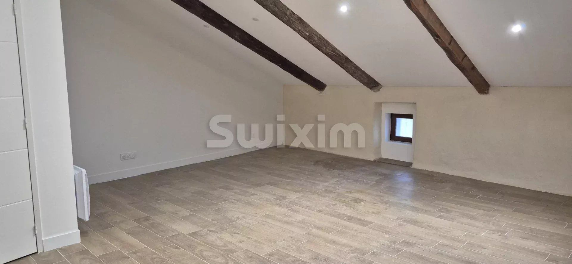 duplex 5 Pièces en location sur Valliguières (30210)