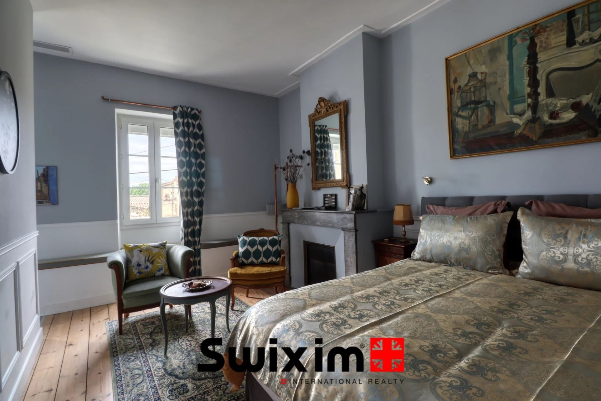 house 10 Rooms for sale on Saint-Estèphe (33180)