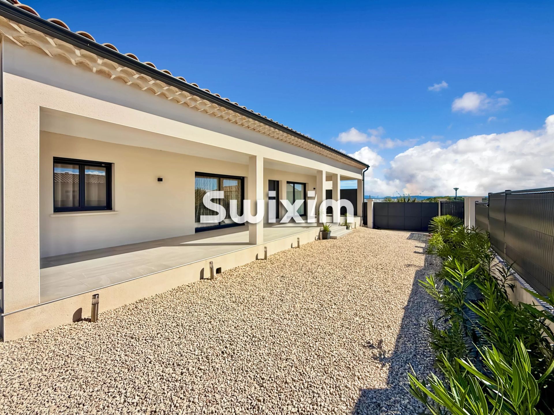 casa 6 Camere in vendita su Bourg-Saint-Andéol (07700)