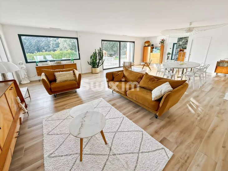 Vendita Casa Bourg-Saint-Andéol 6&nbsp;Camere 191&nbsp;m²