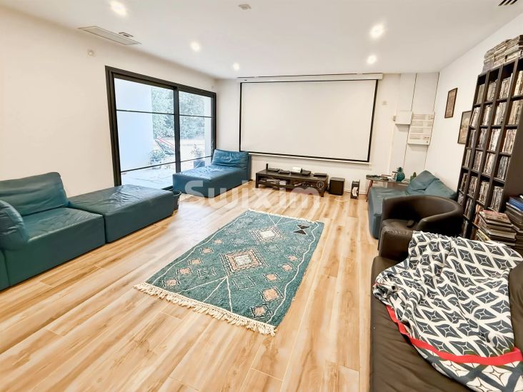 Vendita Casa Bourg-Saint-Andéol 6&nbsp;Camere 191&nbsp;m²