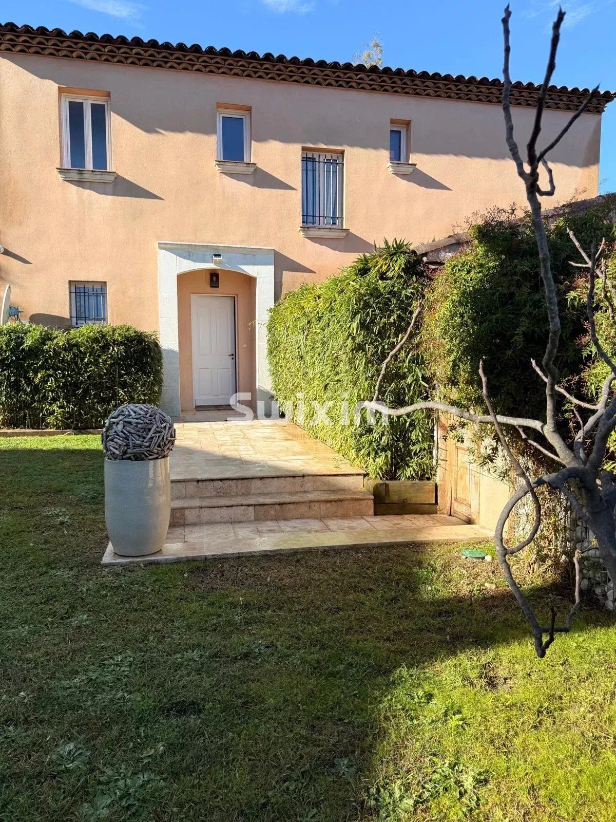 villa 5 Pièces en vente sur Gassin (83580)