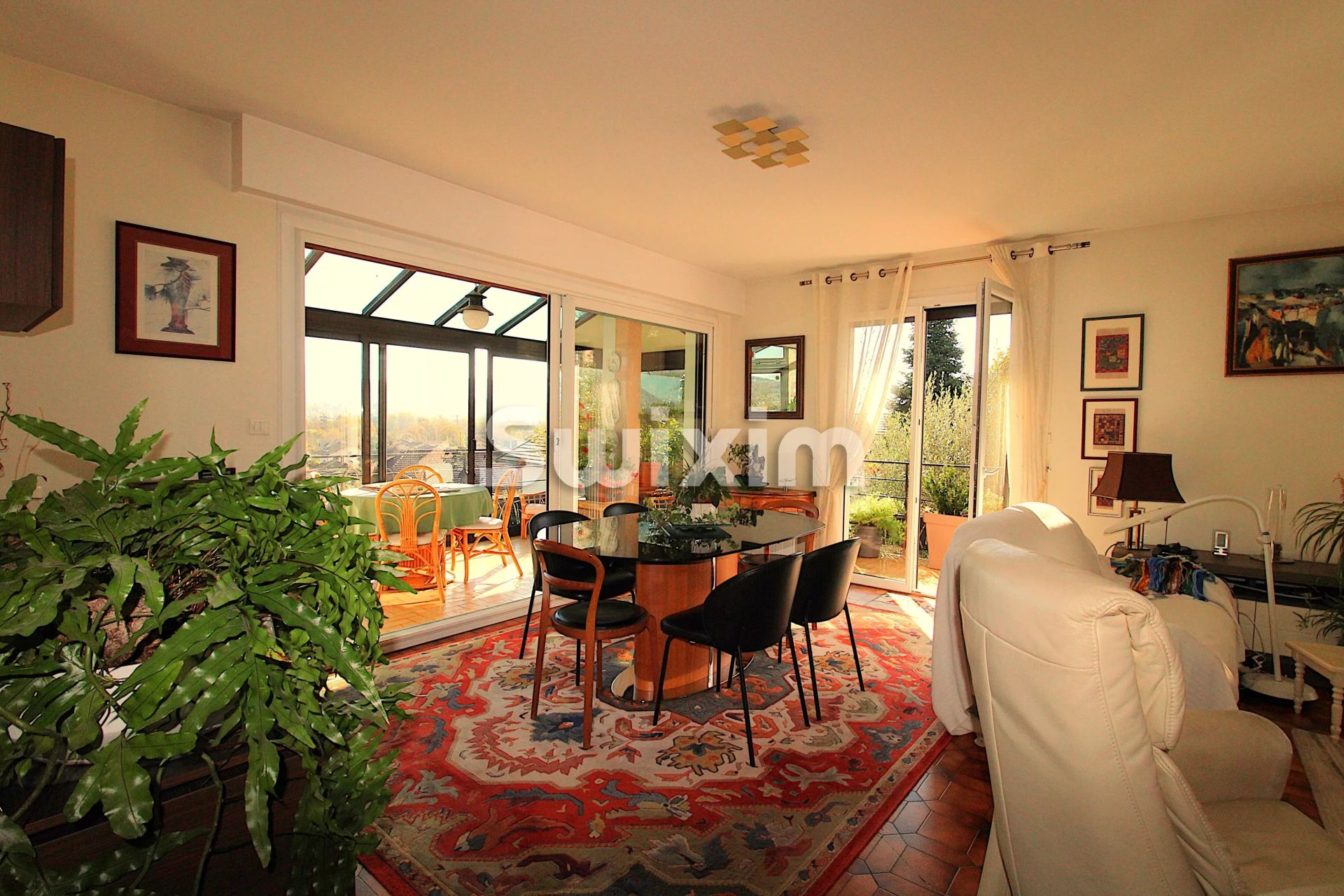 house 8 Rooms for sale on Poisy (74330)