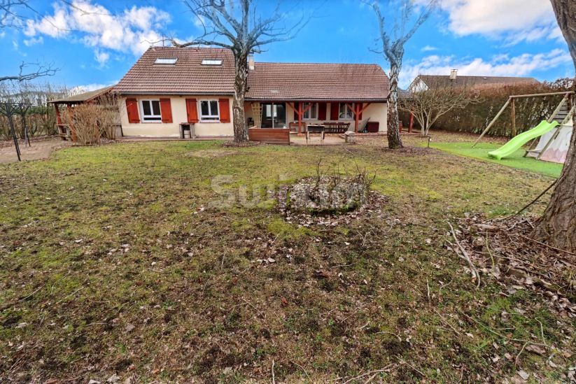 Vendita Casa Gergy 7&nbsp;Camere 147&nbsp;m²