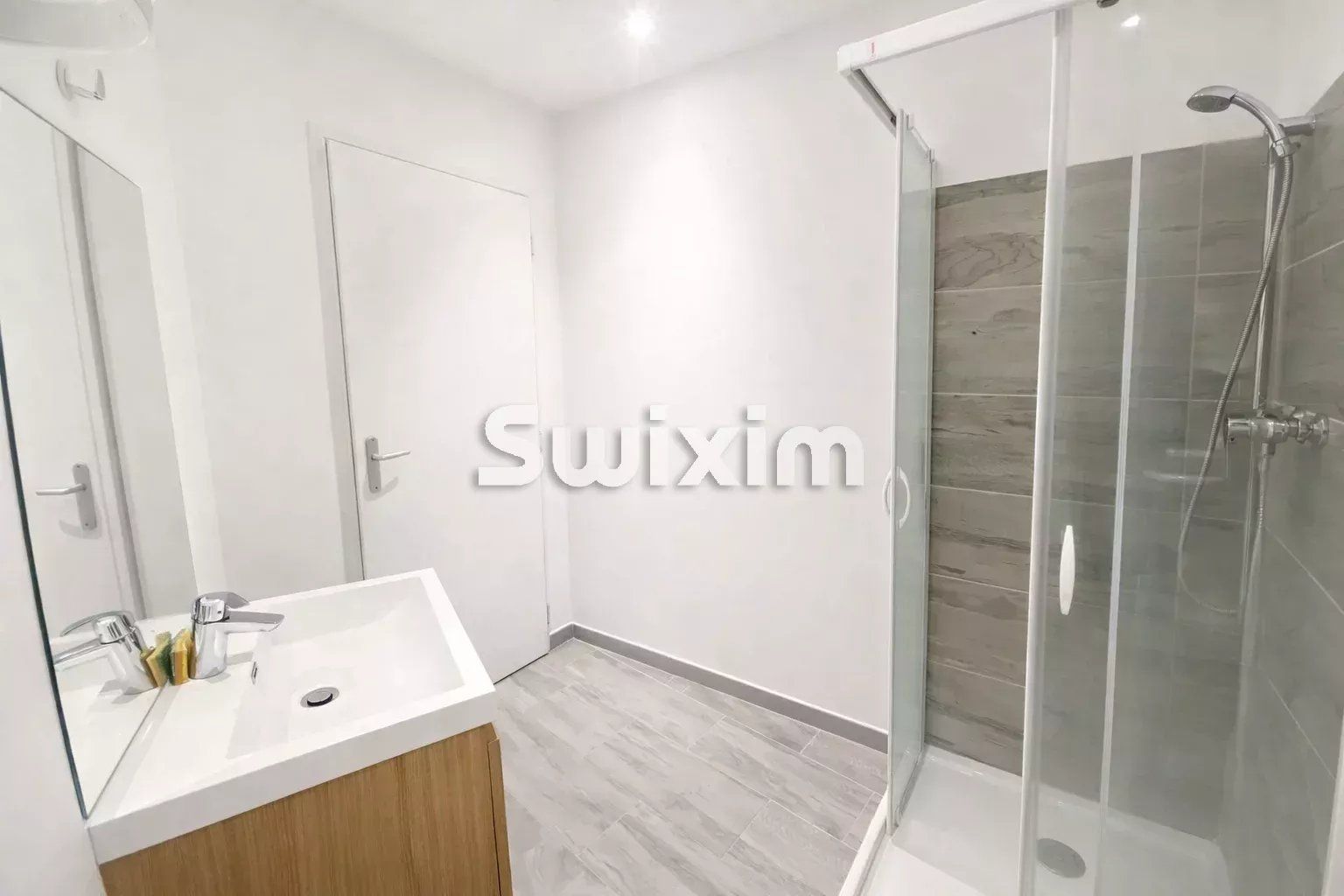 estudio en alquiler en Orange (84100)