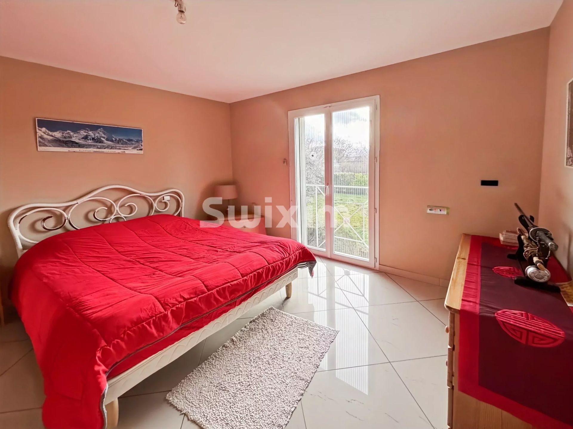 house 6 Rooms for sale on Montjoyer (26230)