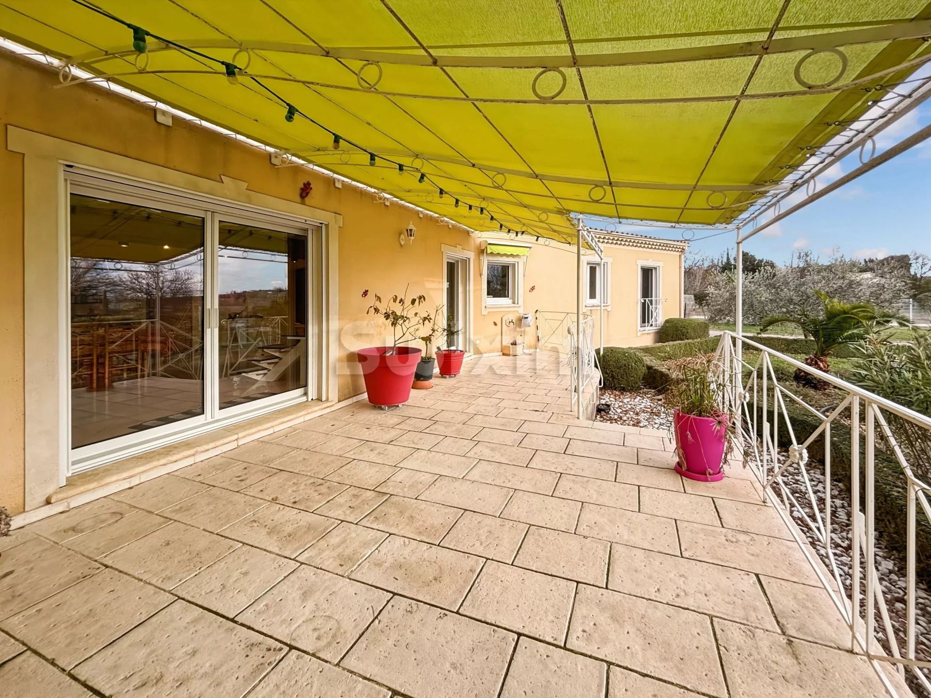 casa 6 Camere in vendita su Montjoyer (26230)