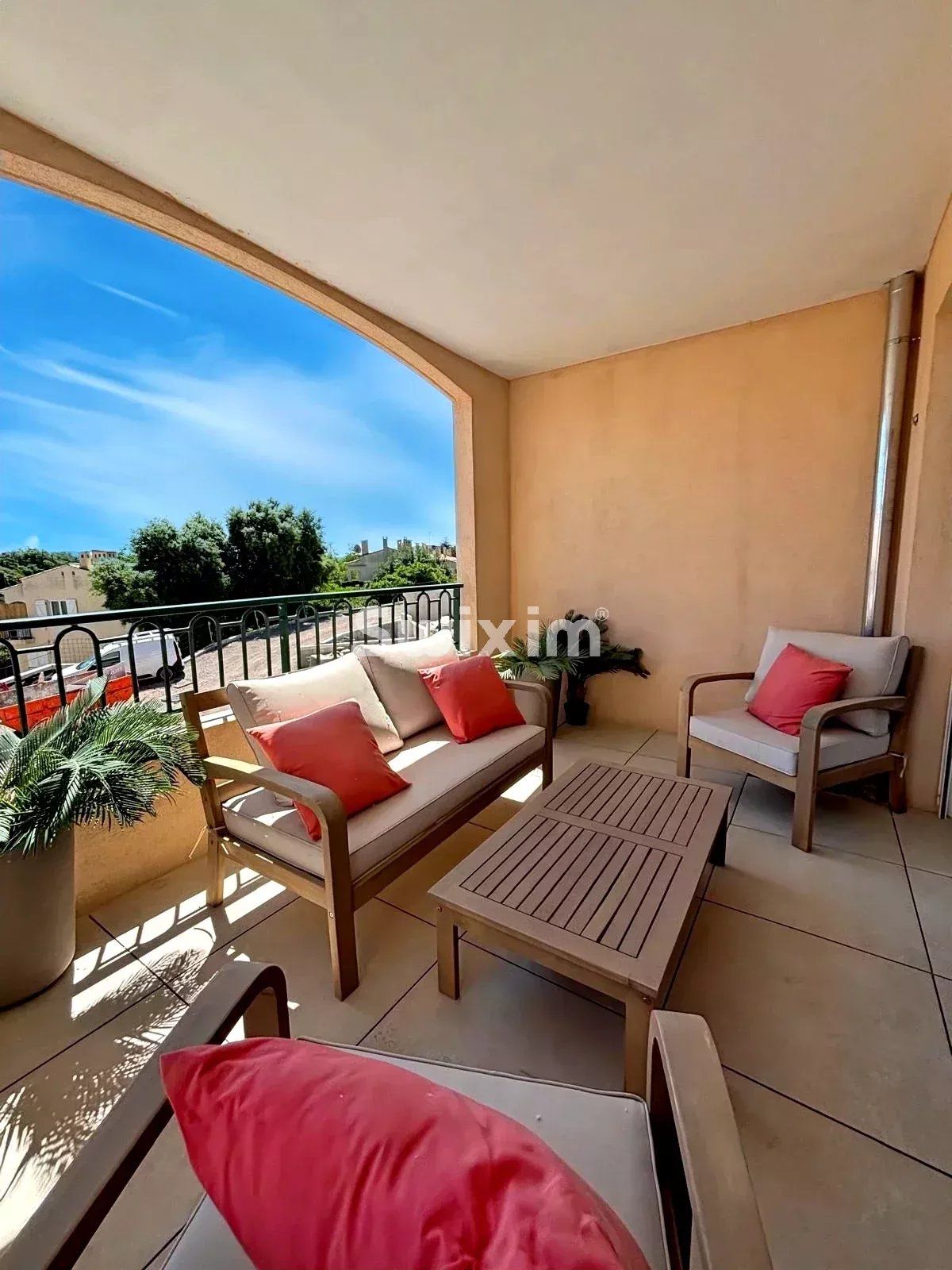 apartamento 4 Salas en venta en Grimaud (83310)