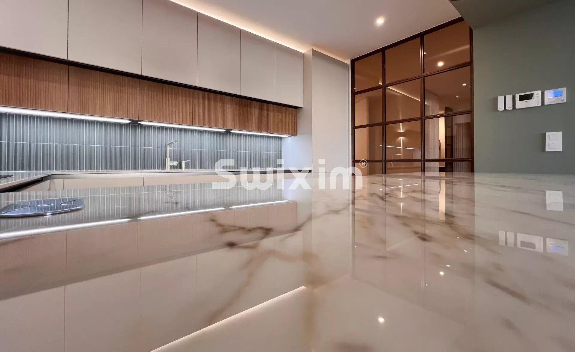 apartment 3 Rooms for sale on Saint-Raphaël (83700)