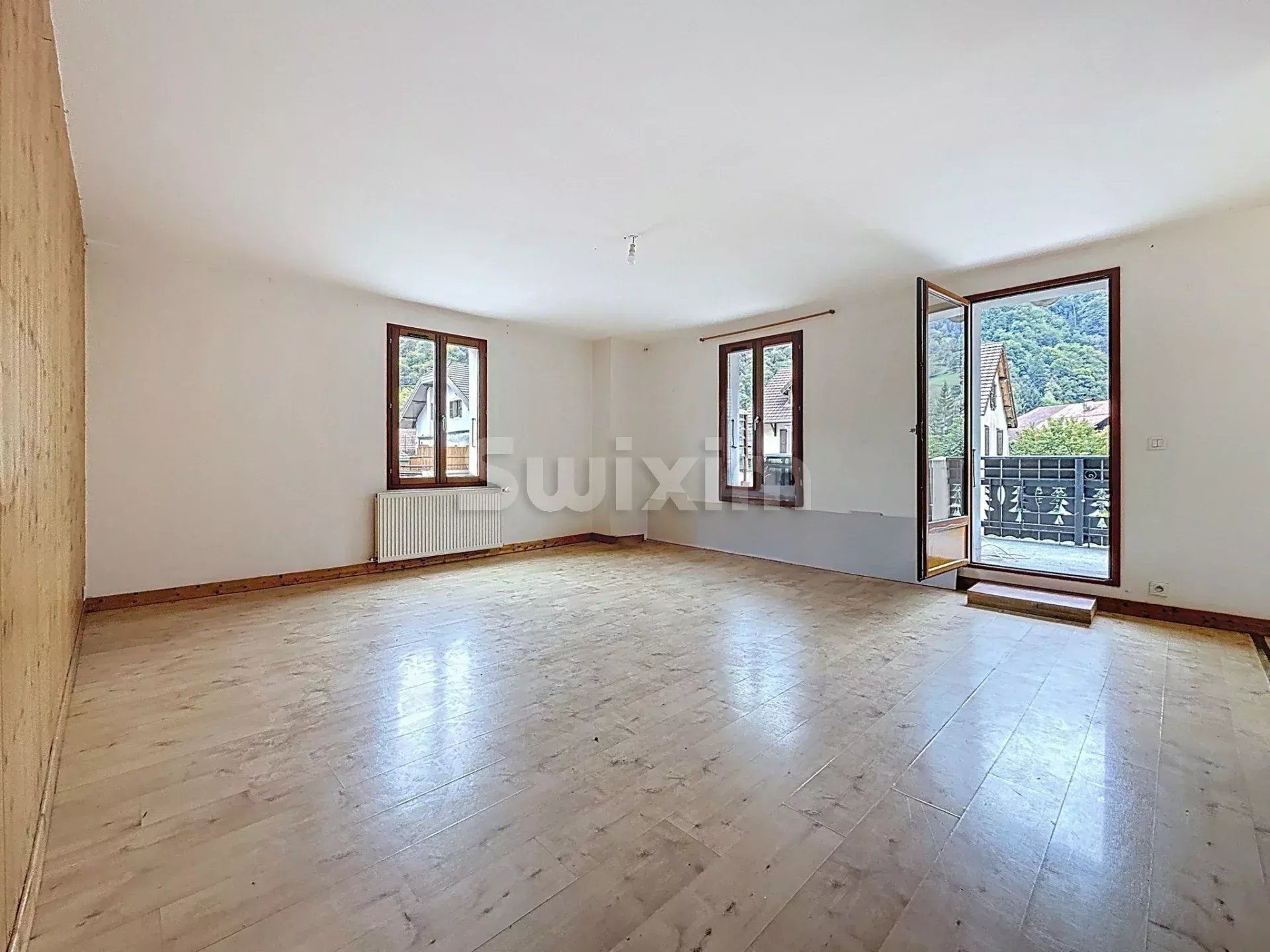 apartment 4 Rooms for sale on Passy (74190)