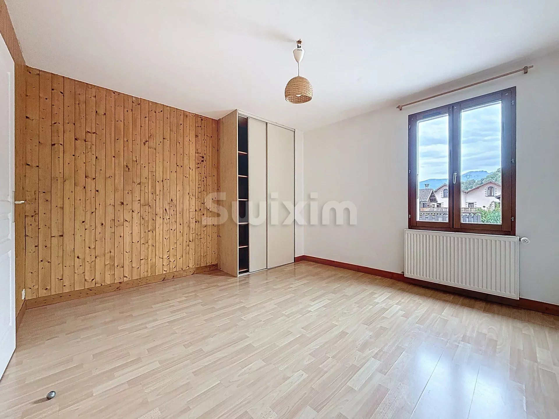 apartment 4 Rooms for sale on Passy (74190)