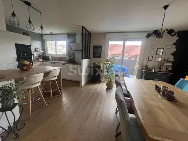 maison 4 Pièces en vente sur École-Valentin (25480)