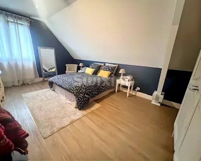 maison 4 Pièces en vente sur École-Valentin (25480)