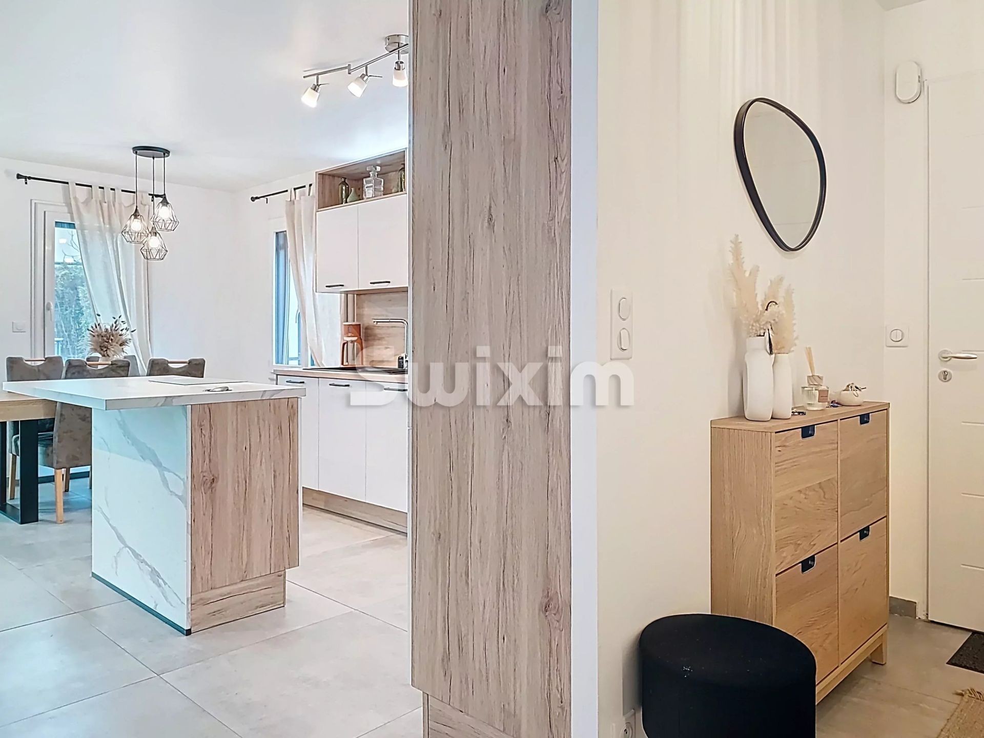 house 4 Rooms for sale on Vétraz-Monthoux (74100)