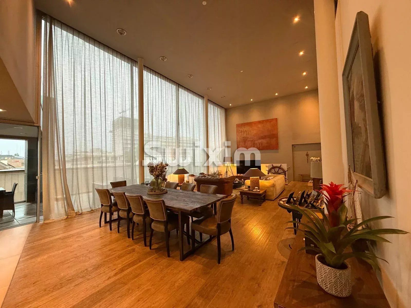 penthouse 7 Quartos para venda sobre Carouge (1227)