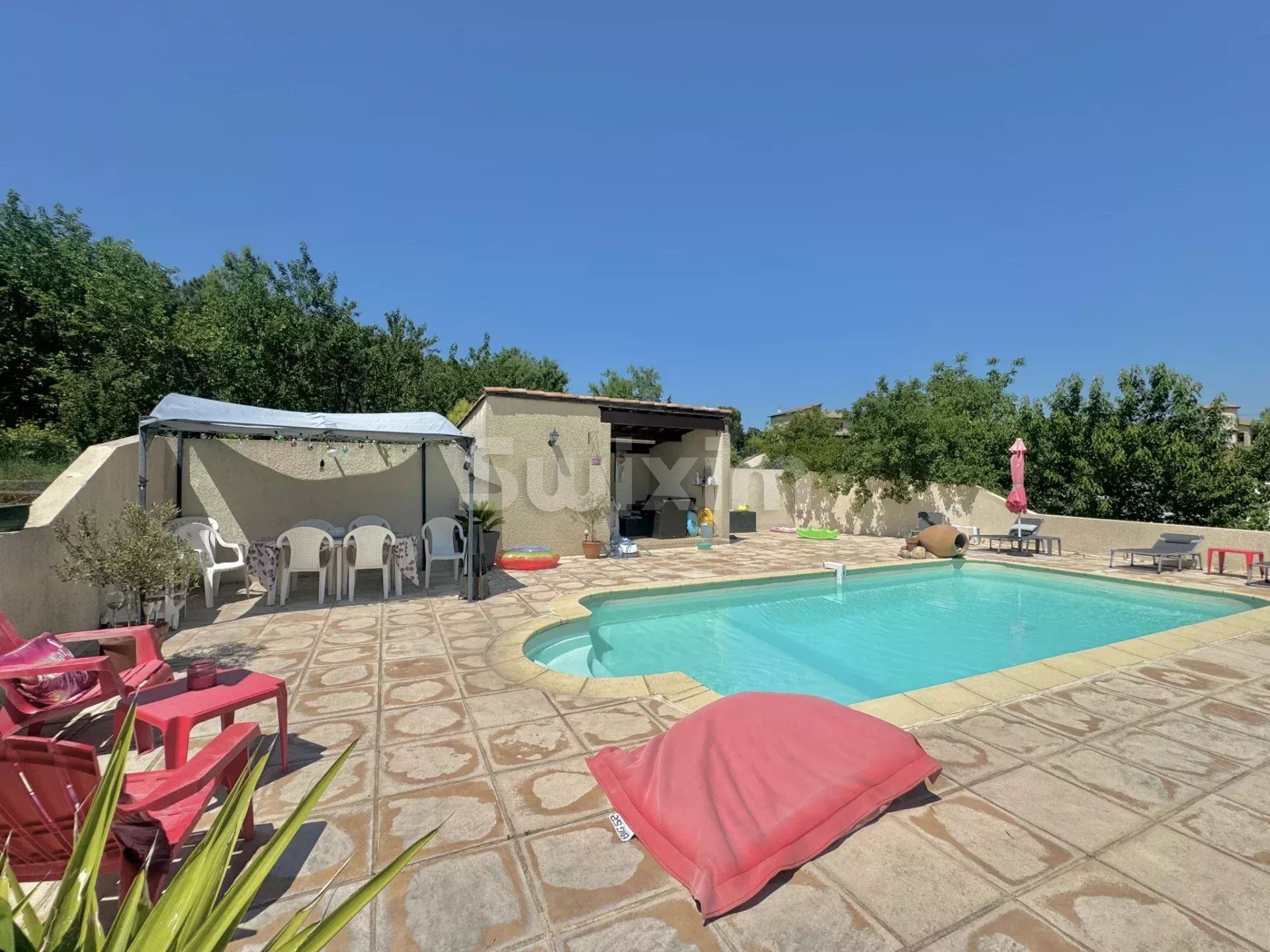 villa 5 Camere in vendita su Les Mages (30960)