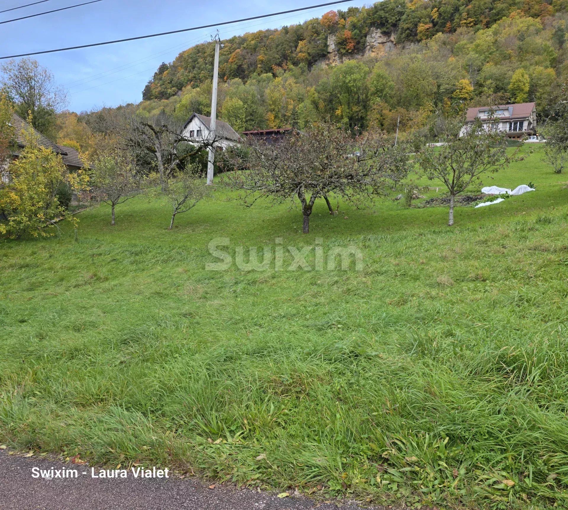 house 6 Rooms for sale on Vaux-sur-Poligny (39800)