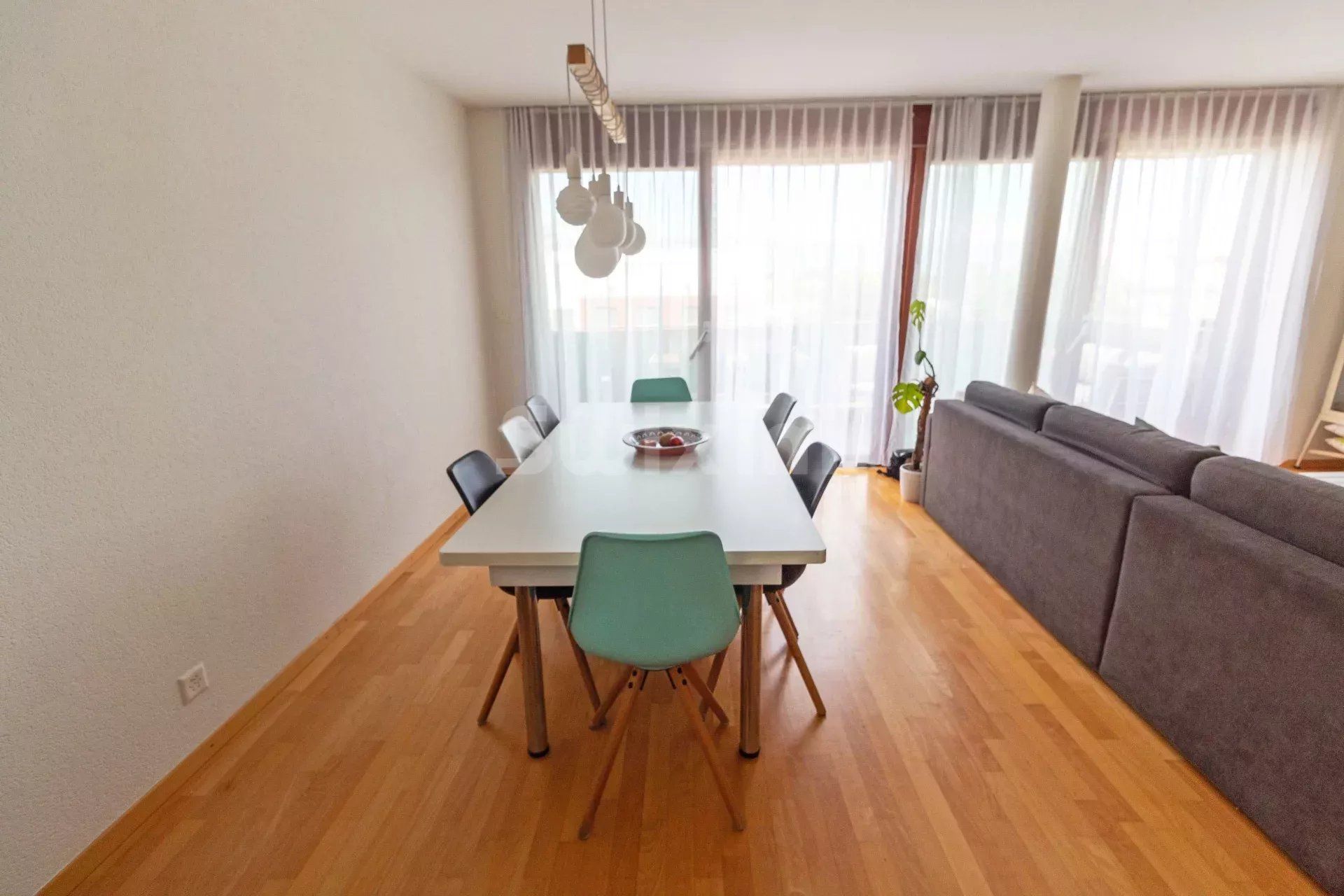 appartamento 5 Camere in vendita su Plan-les-Ouates (1228)