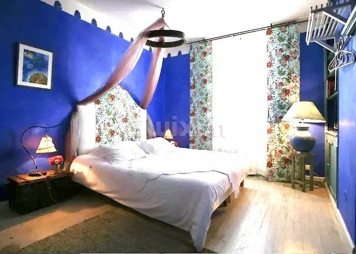 hôtel particulier 14 Pièces en vente sur Nyons (26110)