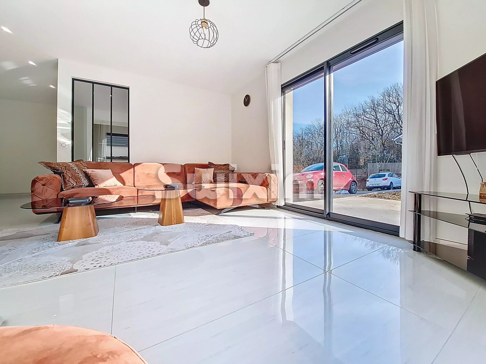 casa 6 Camere in vendita su Valserhône (01200)