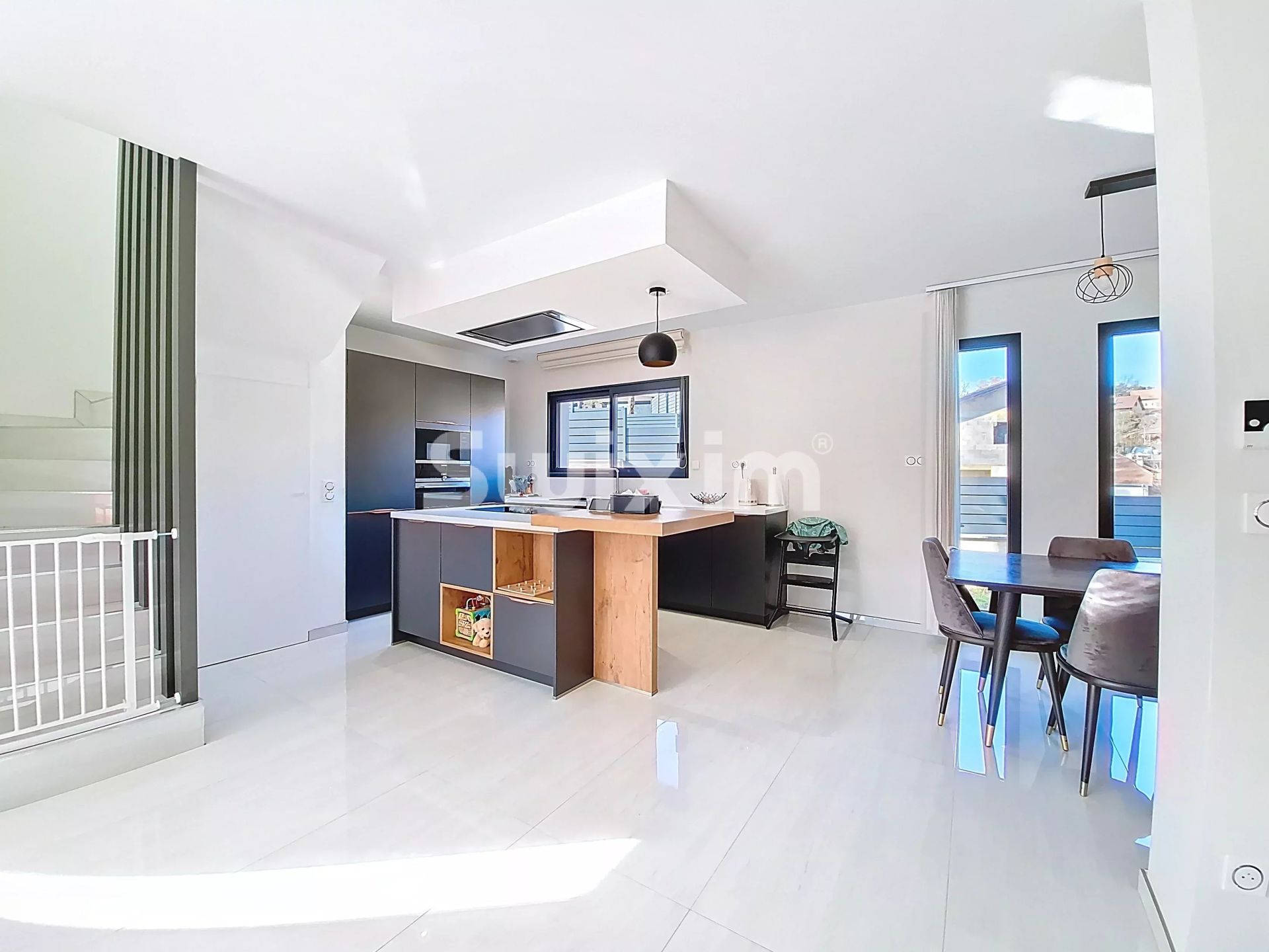 haus 6 Zimmer zum verkauf auf Valserhône (01200)