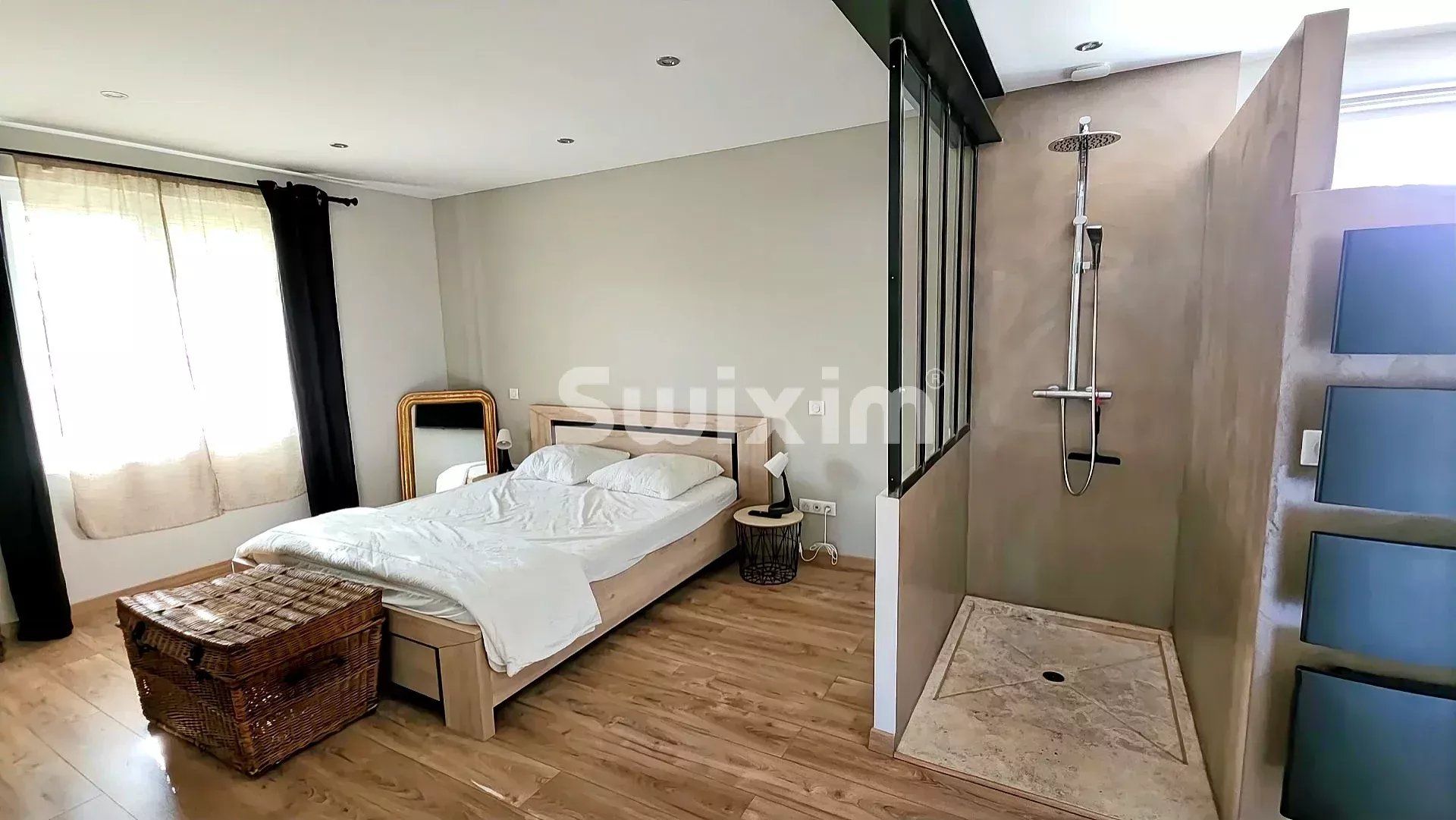 casa 5 Camere in vendita su Valréas (84600)