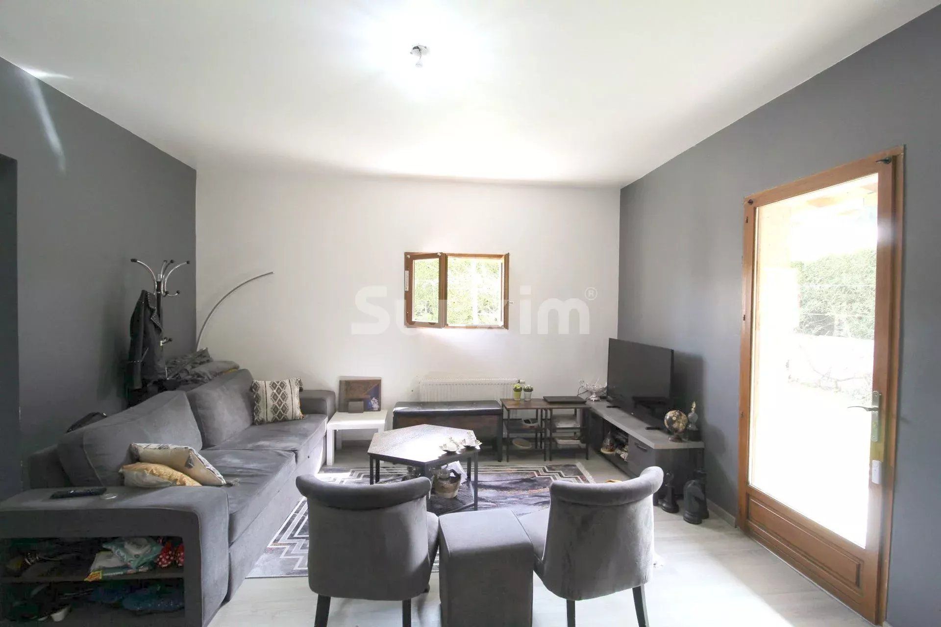 house 7 Rooms for sale on Scionzier (74950)