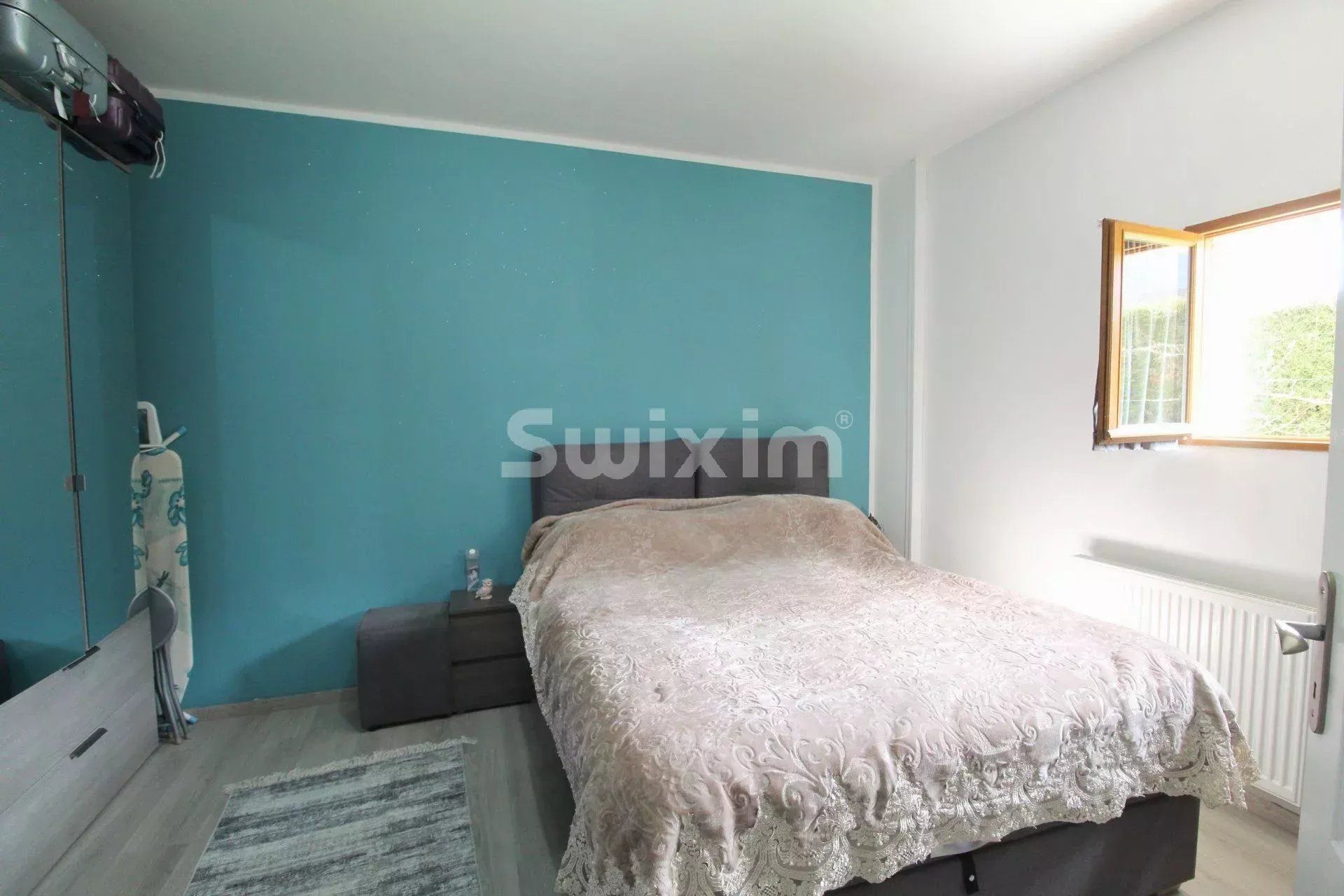house 7 Rooms for sale on Scionzier (74950)