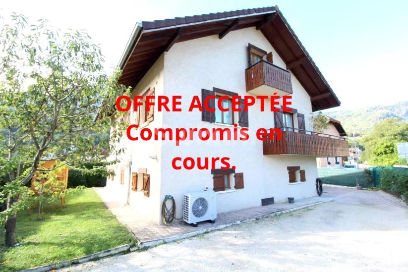 Vente Maison Scionzier 7&nbsp;Pièces 244.18&nbsp;m²