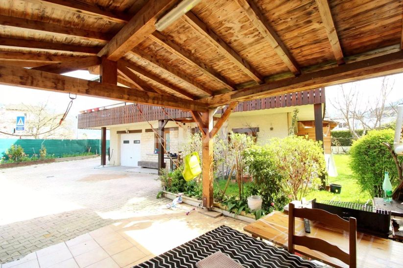 Sale House Scionzier 7&nbsp;Rooms 244.18&nbsp;m²