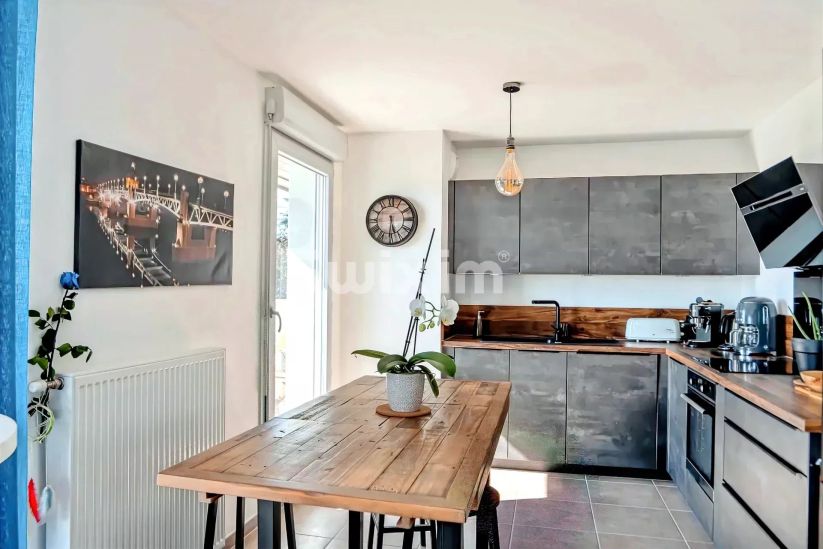 Sale Apartment Saint-Cergues 4&nbsp;Rooms 84.49&nbsp;m²
