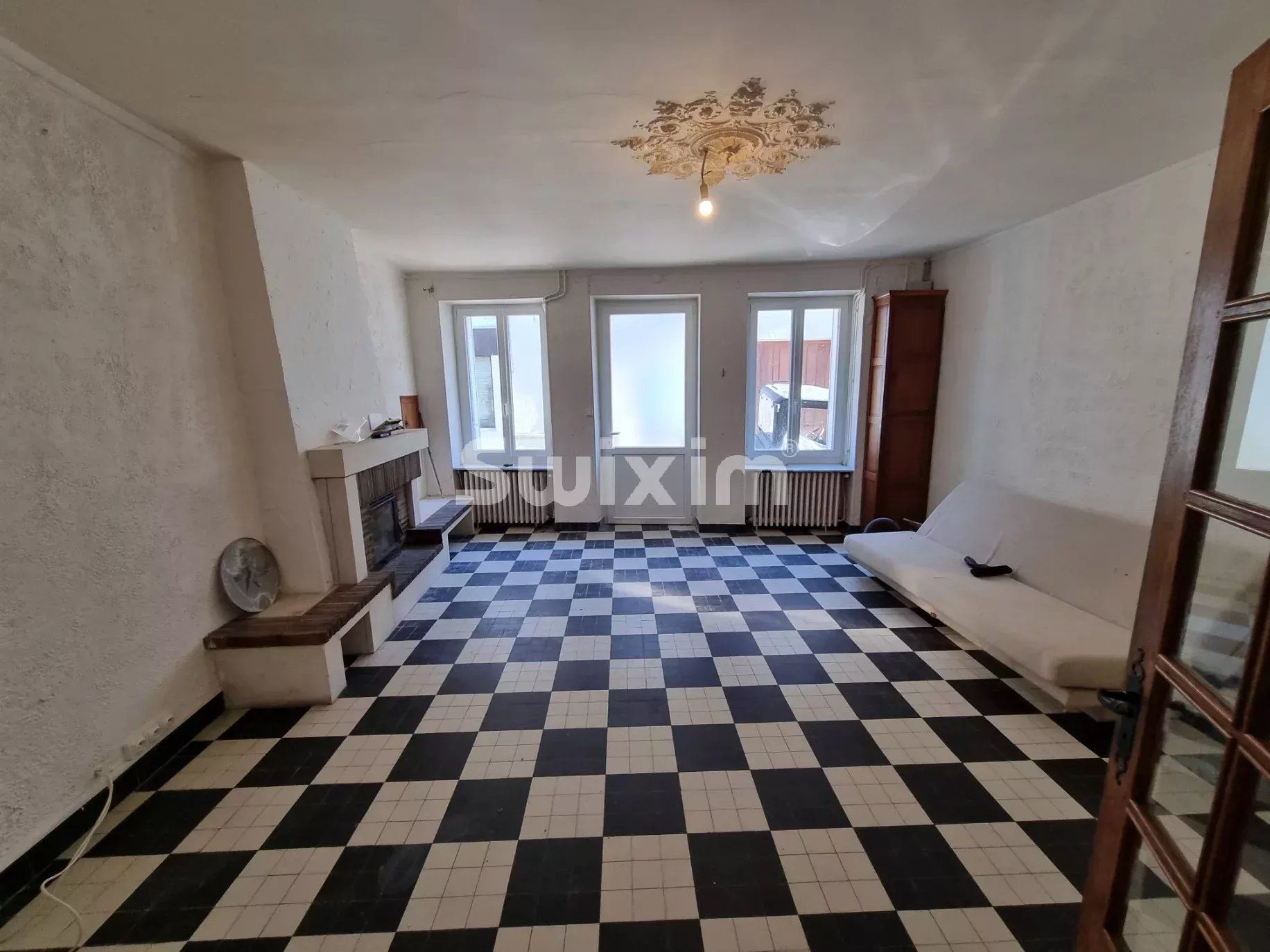 casa di città 6 Camere in vendita su Tannay (58190)