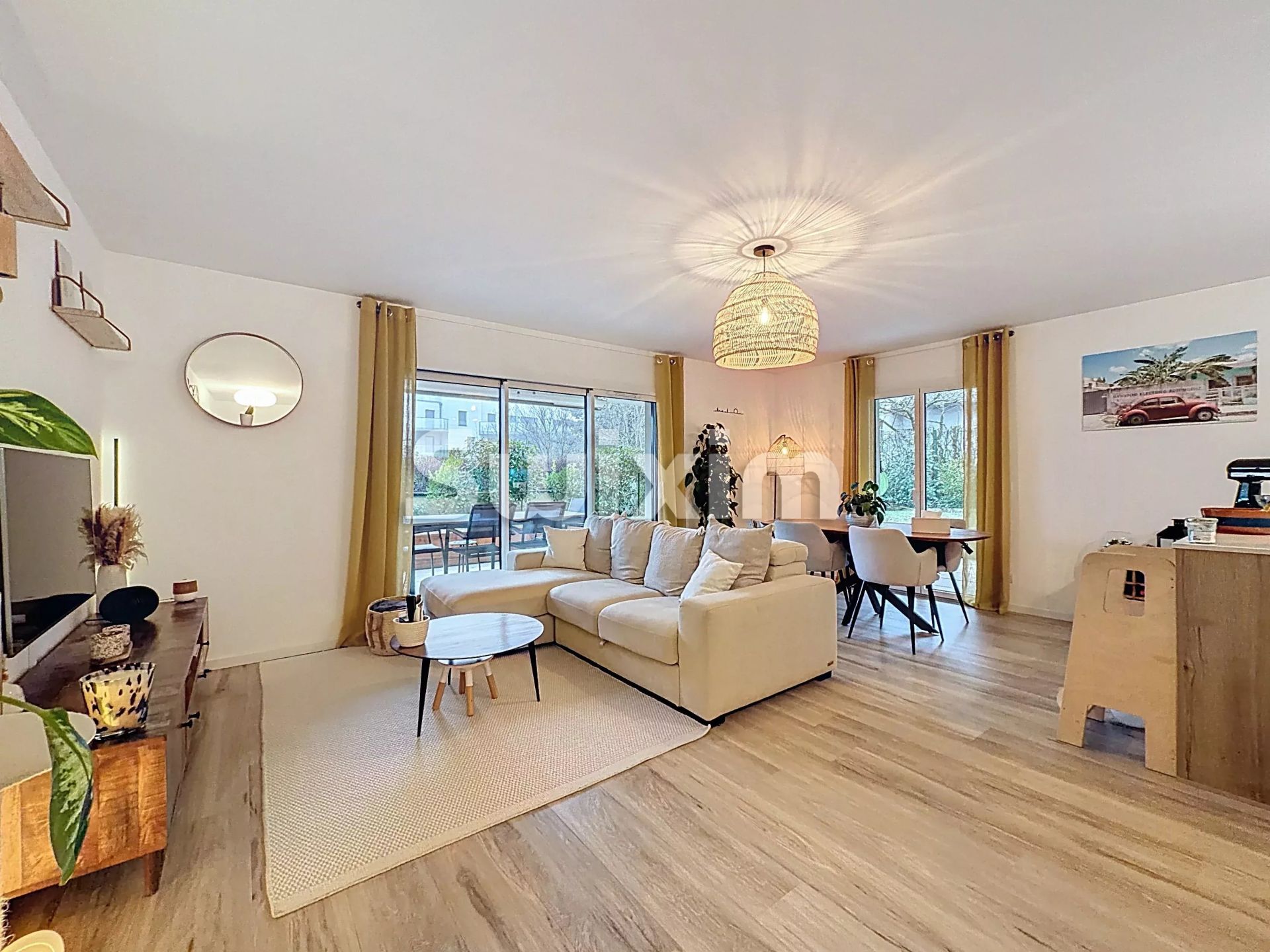 appartamento 4 Camere in vendita su Divonne-les-Bains (01220)