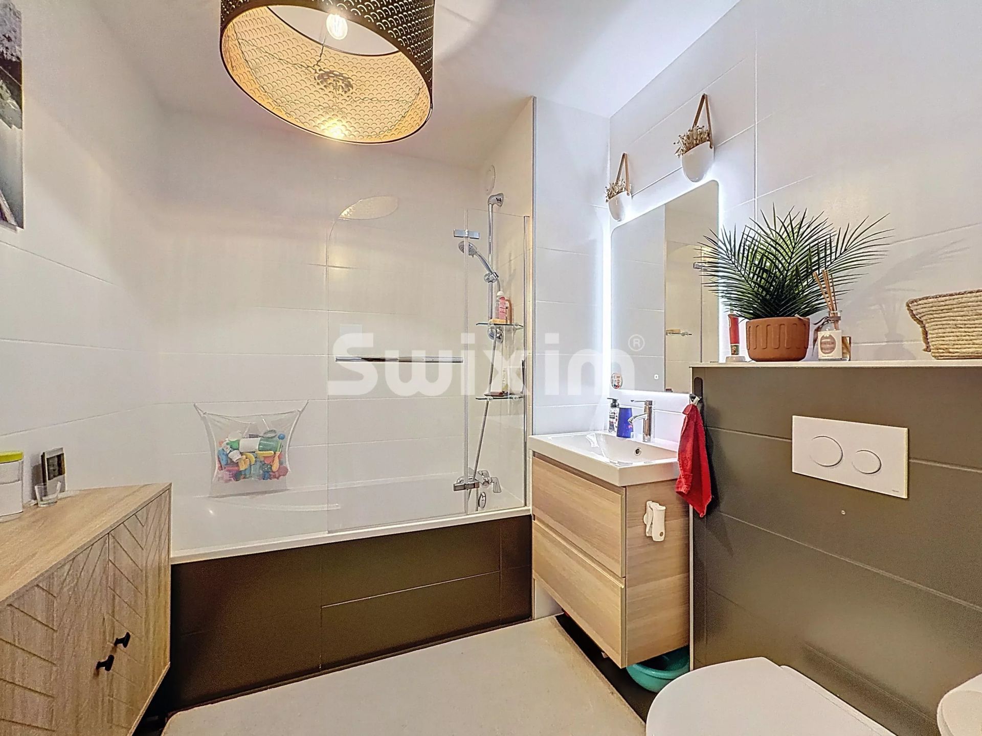 appartamento 4 Camere in vendita su Divonne-les-Bains (01220)