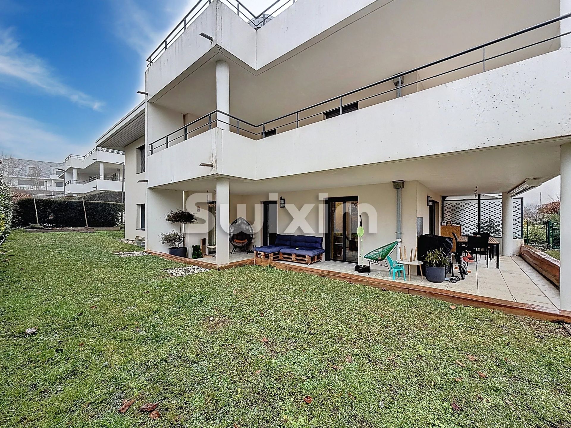 appartamento 4 Camere in vendita su Divonne-les-Bains (01220)